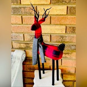 *Black & Red Plaid Standing Deer w/Scarf